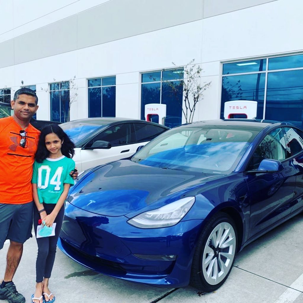 vfaraias's tweet image. That’s awesome. I just picked up my Model 3 yesterday. Loving it !!