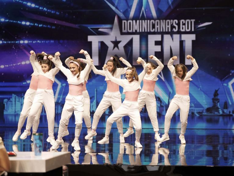 Wow que energía tienen <a href="/lasherederas/">alejandra trejo</a>, Bailaron con swing y rompieron el escenario,  ¿Qué opinas de su coreografía? 
 
#DiarioLibre #DGTenDL  #AudicionesDGT2  #DominicanasGotTalent #DGT2