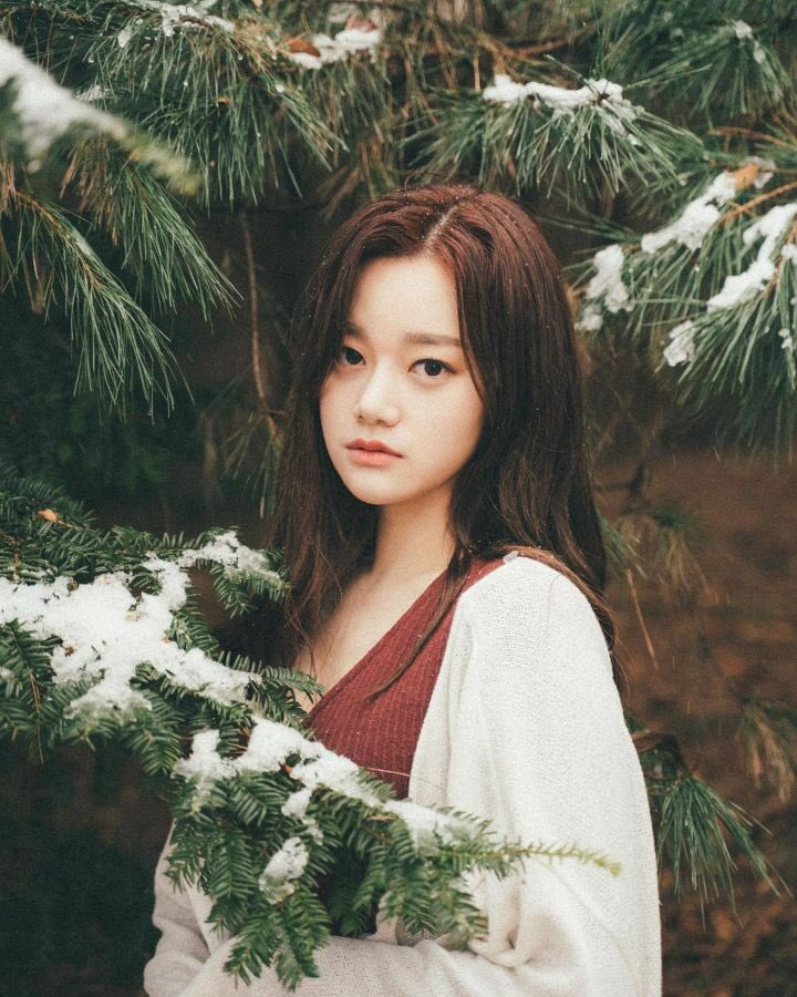 yoonmaeul's tweet photo. CHOYOON IS BACK! 
#20210107 #초윤 #Choyoon #ComingSoon ❄️

@choyoon_719 https://t.co/hZMaNtOHbX