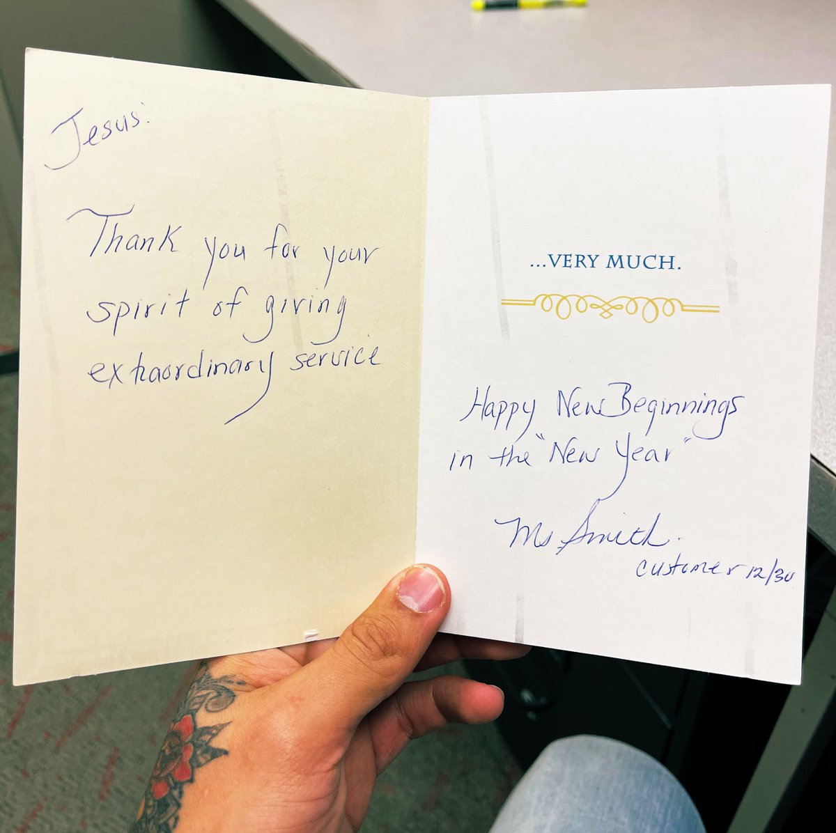 A thankful card from a guest who I assisted today. Work somewhere you love to do your job T1822 🎯  <a href="/misslamiya/">Lamija Alagic</a> <a href="/PeterODowd/">Peter O'Dowd</a>