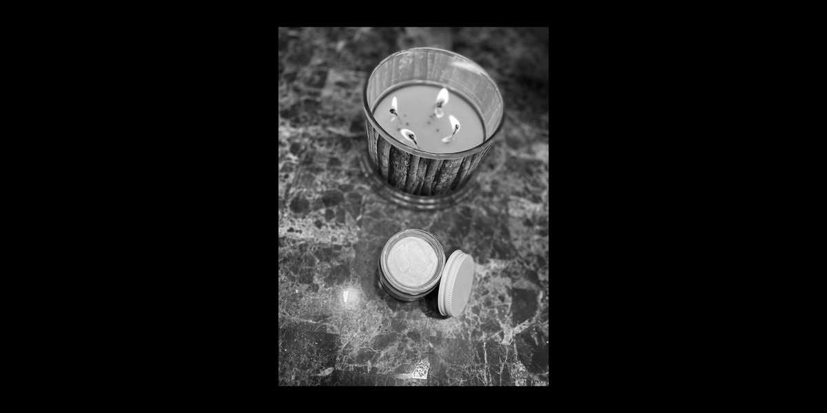 dualicee2's tweet photo. The 4 elements of Black Girl Magic:
Shea Butter, Olive Oil, Cocoa Butter ...&amp; a whole lot of love! Get yours today! https://t.co/00LnTCWsNE #cocoabutterkisses #anticipation #duality #gemini #twix #blacklivesmatter #melanin #historyinthemaking #podcast #voicesofboston #creative https://t.co/kXdrQgOmLo