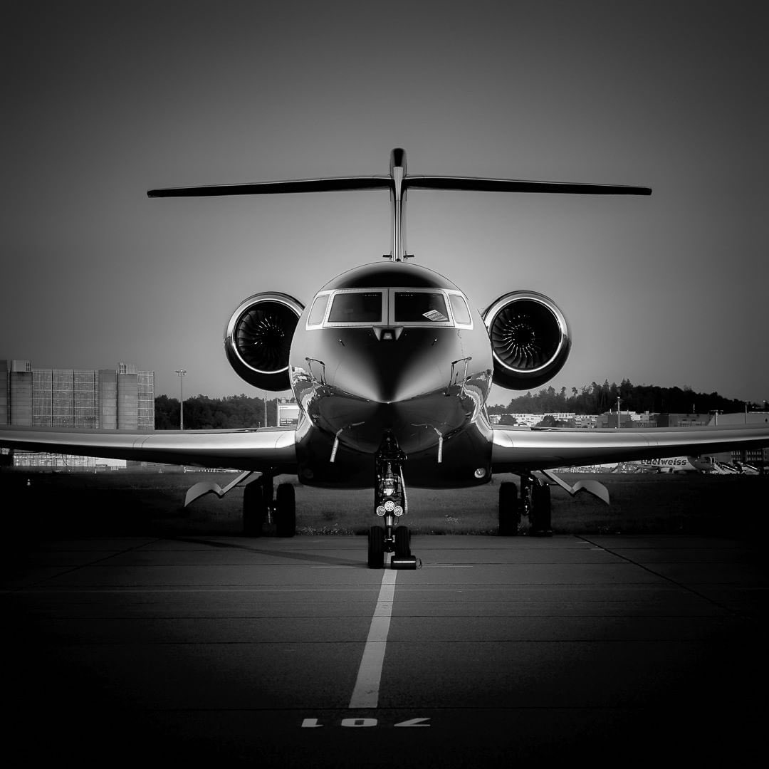#BusinessJets @aviation_fineart ®  #Gulfstream #G650ER
.
#instagramaviation
#megaplane
#BusinessAviation
#FlyPrivate
#PrivateJet 
#CharterJet
#BizJet
#Flight
#Luxury 
#Travel
#EmptyLeg
#BusinessJet
#CorporateJet
#Aviation