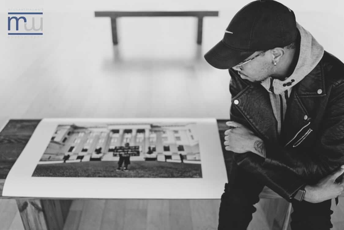 cre8tivegent's tweet photo. Every new beginning comes from another beginnings end. 

Counting down the days until every photograph is hanging on the walls in front of my eyes 🖼 📸  #thecreativegent #galleryshow #lifechanging #clt #thelightfactory #michaelmaxwell https://t.co/h6oBwsSyGg