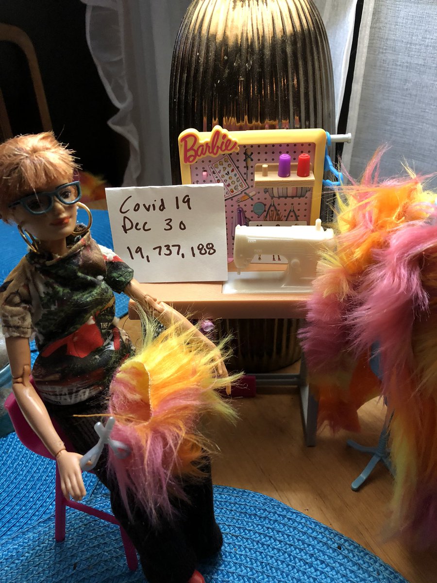 indypeony's tweet photo. One of the keys to being able to survive being in a pandemic is to do things that keep your mind occupied for me that is sewing. A creative problem solving endeavor that requires engineering skills. #DiySewing #ScientistsWhoSew #PandemicHobbies #Covid19BarbieUpdate https://t.co/JvzKBBRGTN