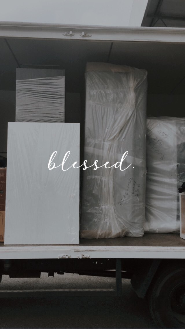 Jul - Majlis pertunangan abang ipar. Kami berpindah rumah. Raya Haji di kg.