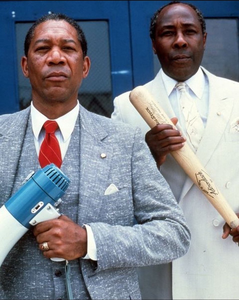AFT25toLife's tweet photo. Lean on! ๐ช๐พ๐๐พ๐๐พ๐๏ธ #RIPJoeClark https://t.co/SsLqzdQV1K