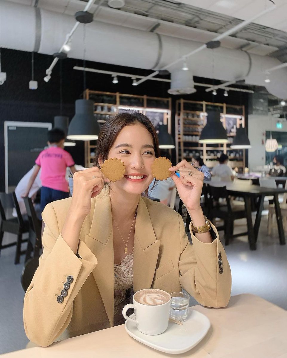 ทานอะไรกันรึยังงั้บ 😆💖
#bow_maylada #โบว์เมลดา