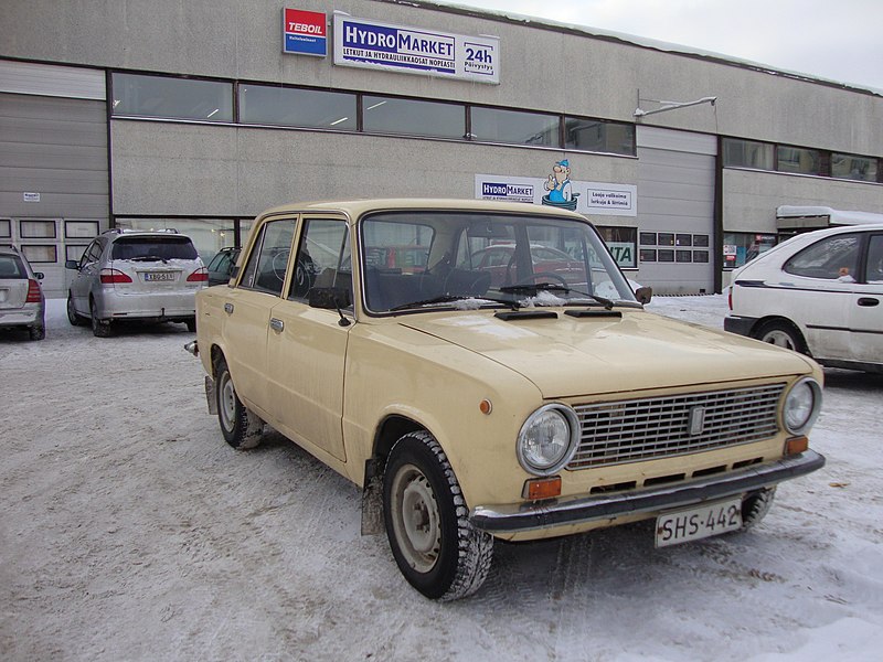 emvisse's tweet photo. @Souris_Sotte Lada 1200 https://t.co/206cKPyShK