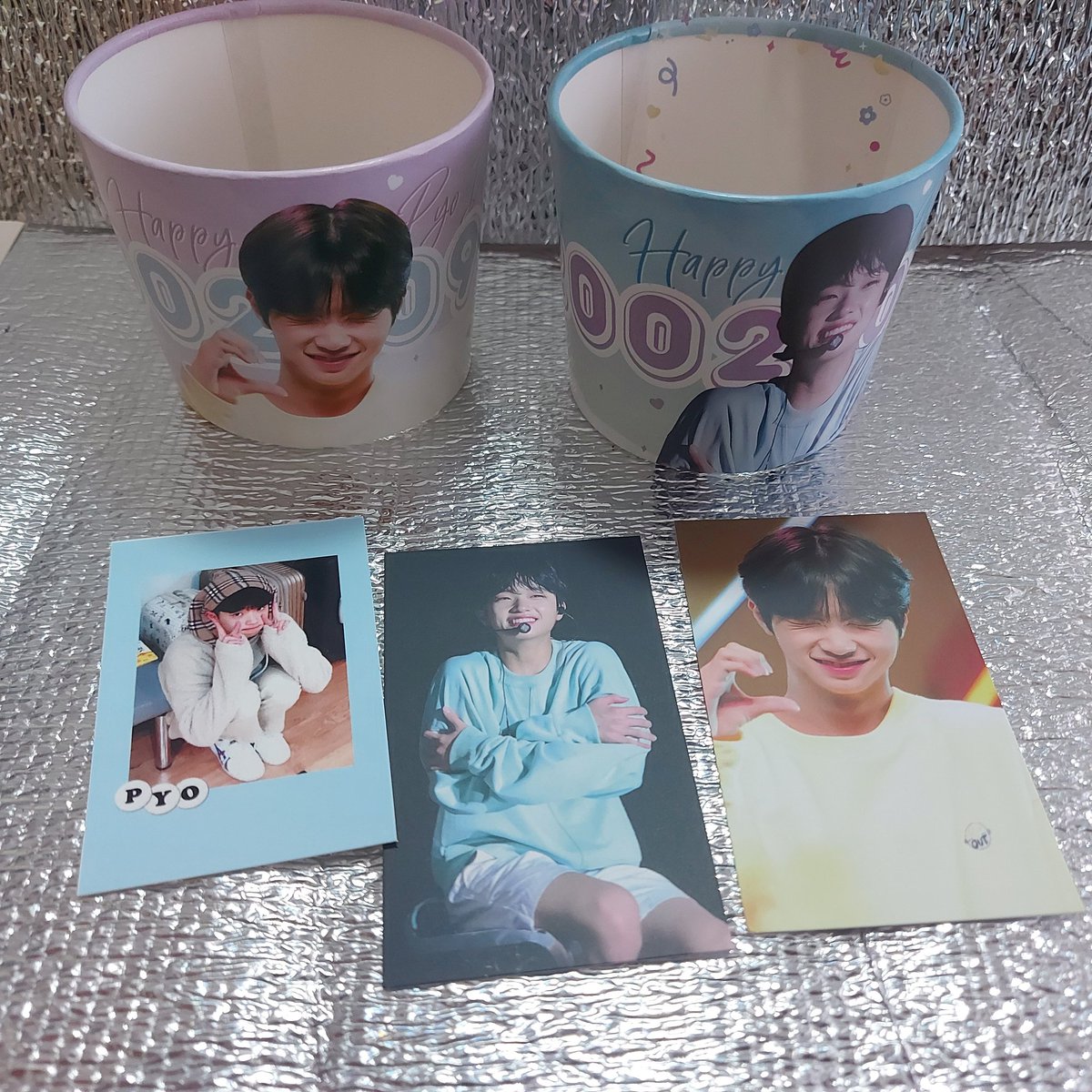 ยังมีอยู่น้า จำนวนไม่มาก
เซ็ทละ 50 บาท

คัฟสลีฟ 2 สติ๊กเกอร์ รูป การ์ด การ์ดใส่

ส่งลทบ. 30 ใส่กล่อง

#ดงพโย