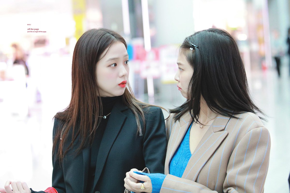 Jennie’s sulking because Jisoo stop watching Money Heist in the middle 