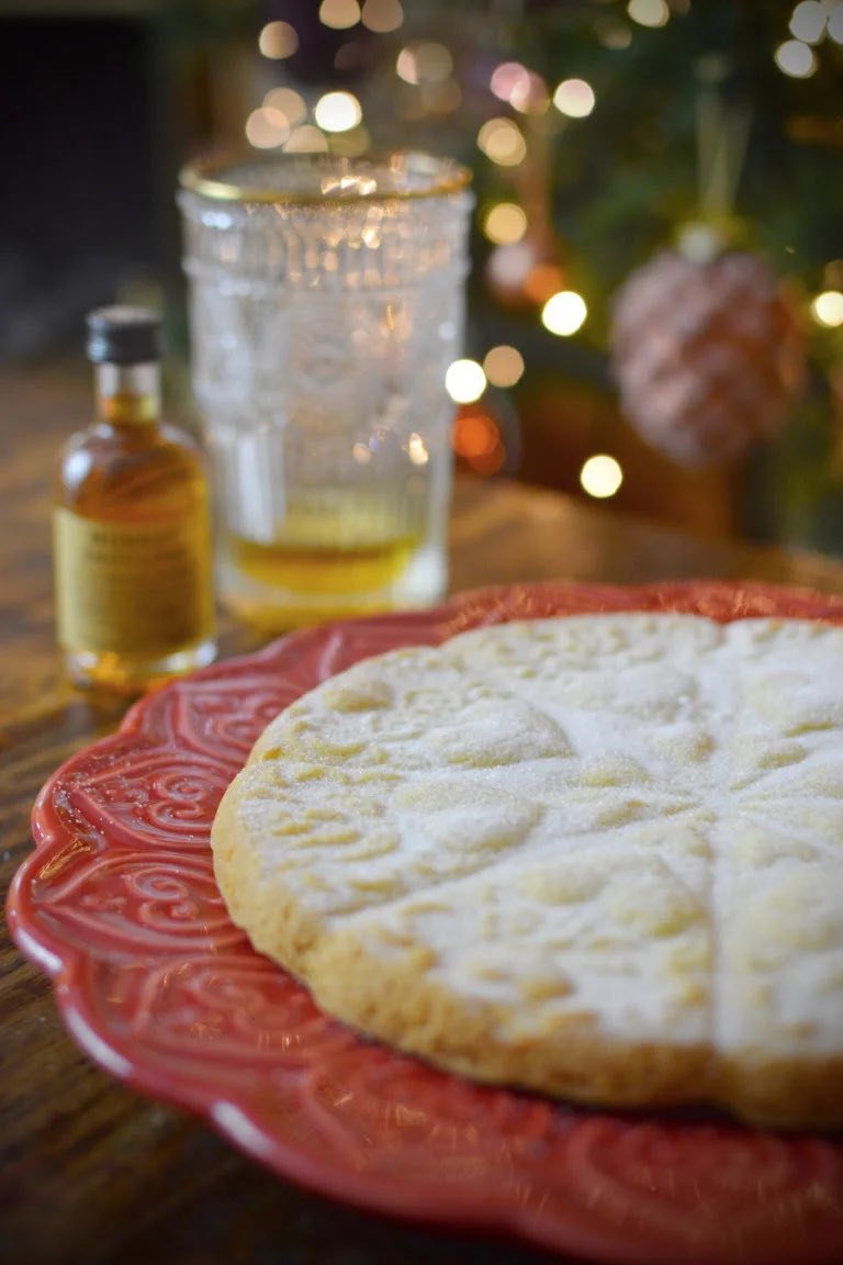 francesautybakes.wordpress.com/2015/12/31/hap… #shortbread #hogmanay #shortbreadrecipe