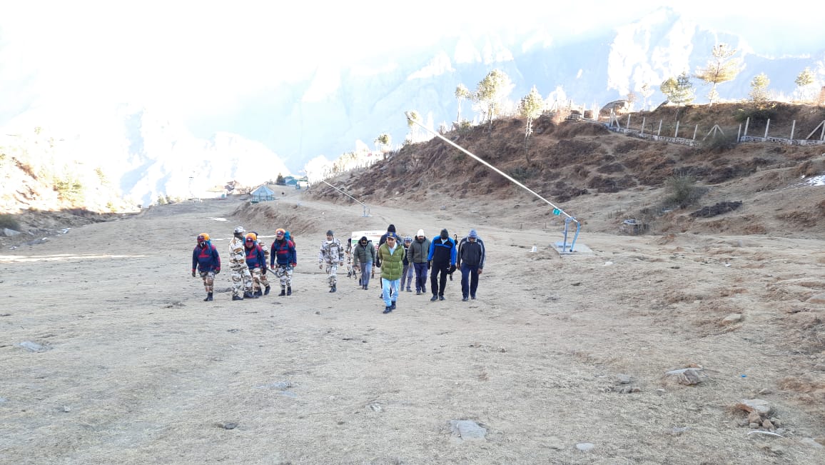 To promote the #FitIndiaMovement, Sh S S Deswal, DG ITBP on a 20 Kms trek at Mountaineering and Skiing Institute, ITBP Auli with #Himveers. The temperature is zero degree Celsius. 

#FitIndia
#फिटनेस_की_डोज_आधे_घंटे_रोज़
#FitnessKiDoseAdheGhanteRoz