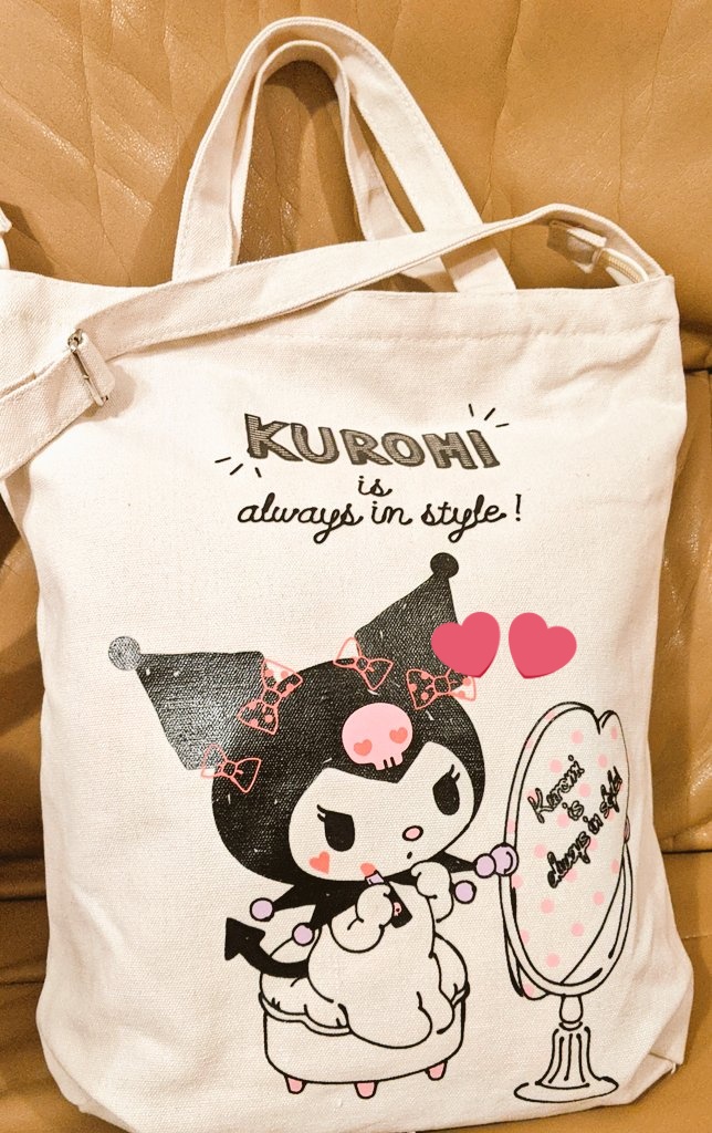 ぽん 福袋 ドン キホーテ クロミ ドンキでクロミさまの福袋買ってきました なんと1100円です しっかりした帆布のショルダーバッグの中に クッションとエコバッグとハンドタオルが入っています お得ですね