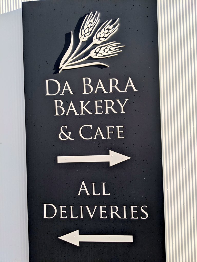 ChaosGroupUK's tweet photo. Huge thanks to @DaBaraBakery for their unexpected donations due to the tier change. Making the best of a sad situation from the good will of local business - Cornish families will benitfit.
#CornwallTogether #CommunityMatters
#Food2Share https://t.co/zPkDnFL9R6