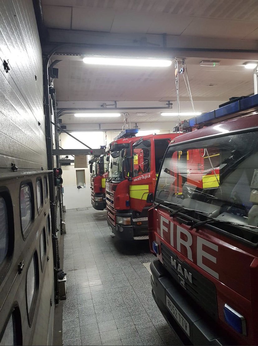 A very busy Christmas period for the Fire Investigation Team. Multiple investigations, appliance CCTV and paperwork completed ✅ Wishing you all a happy and safe New Year 🎉 #fireinvestigation #NewYear #NewYearsEve