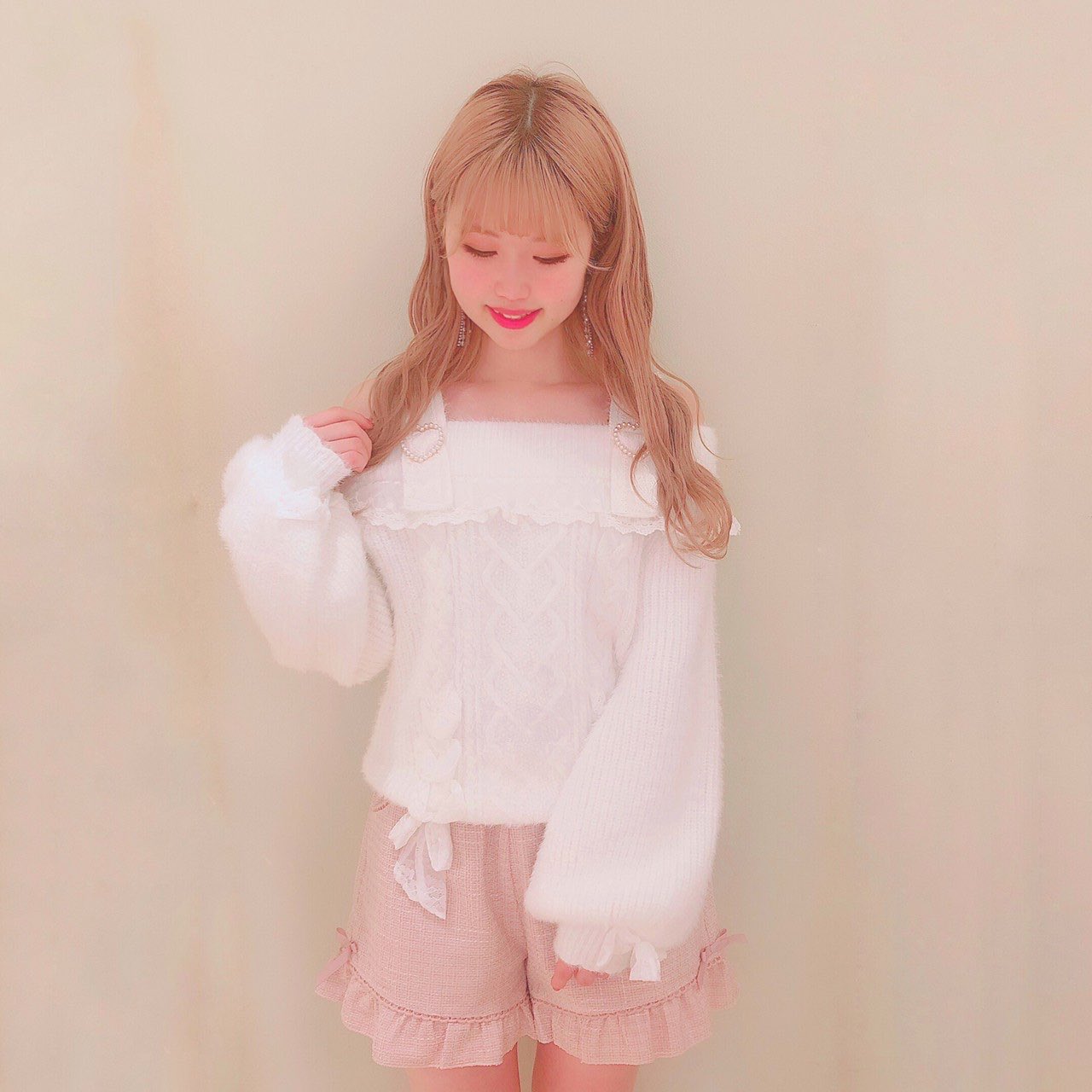 LIZ LISA ハートバックルオフショルニット ホワイト
