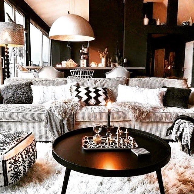 kdecorenov's tweet photo. Ambiance cocooning venue directement des pays scandinaves, l'hiver venu nous serons totalement charmé par son aspect douillet et cosy !

#delphinekrieger #decorationinterieur #deco #salon #cocooning #home #altkrieger
Source Pinterest https://t.co/T8OhELEzv4