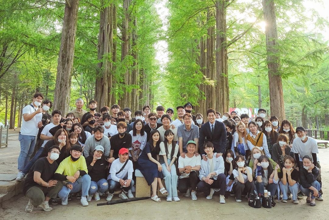 he played the role of young Han Jaehyun in the drama "when my love blooms" which aired in spring-summer  #진영  @GOT7Official