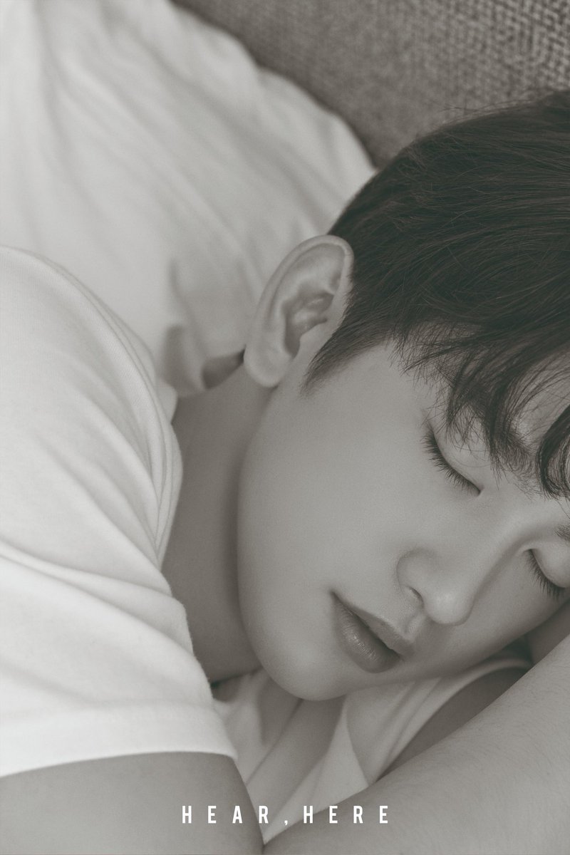 he released the photobook "hear, here" #진영  @GOT7Official