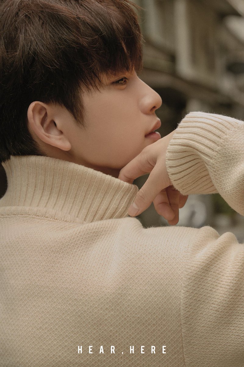 he released the photobook "hear, here" #진영  @GOT7Official