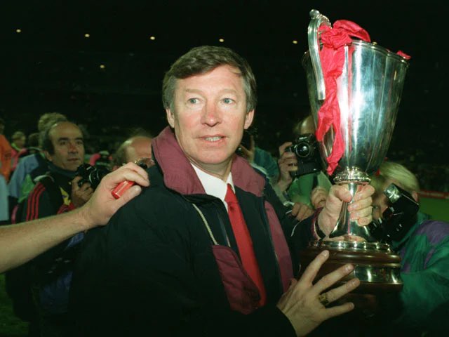 MrStephenHowson's tweet photo. Wherever he is, I hope he’s enjoying watching us play at the moment. 

Happy Birthday to the greatest manager the world has ever seen! https://t.co/jUocYnK1LR