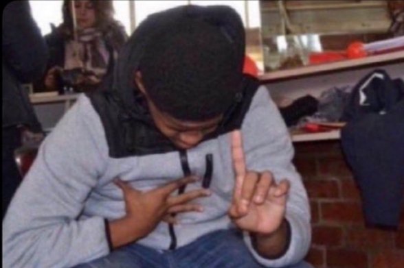 ...gives up trying to convince me to show up at zero19. He hangs up and he send me money "nikajibambe with my girls" lmaooI decide to stop over kwa hio club maana nashangaa henh,mbaba kaacha nyama nyumbani akale mishkaki kwenye baa