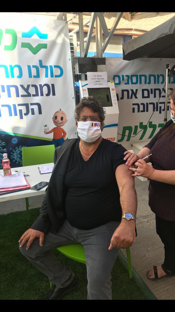 Meyer Habib vacciné : la pub idéale des antivaccins