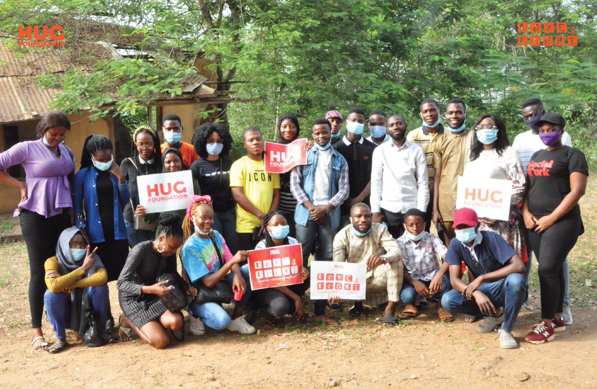 hug_foundation's tweet photo. words of prayers and gratitude from the residents of Ishabiyi Community, Moniya Ibadan.
To the committee members and everyone who made sourcing for clothes, food and other resources available, we appreciate, we will do more, let us do more.
#thehugfoundation
#decemberoutreach https://t.co/YDdTXtY4kA
