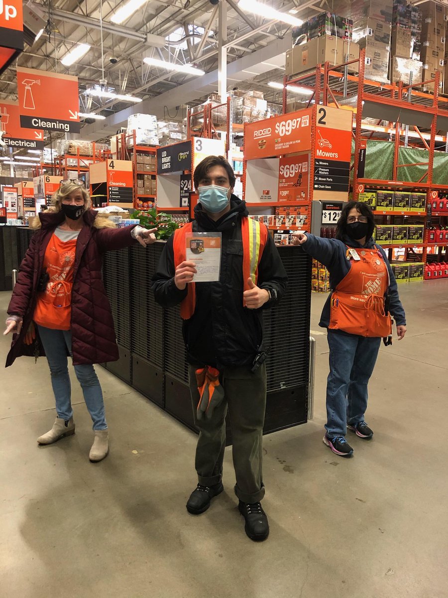 HDMike (@hdmike2) on Twitter photo There's Jacob, always providing great customer service here at the Beast #4002 <a href="/DepotLuke07/">Luke Pfaendler</a> <a href="/Greg_HD4002/">Greg Reding</a> <a href="/Kindal_Z/">Kindal</a> <a href="/FroehlerRalph/">Ralph Froehler</a> <a href="/Daniell82423098/">Danielle</a> <a href="/KenNorrisTHD/">Ken Norris</a> There's Jacob, always providing great customer service here at the Beast #4002 <a href="/DepotLuke07/">Luke Pfaendler</a> <a href="/Greg_HD4002/">Greg Reding</a> <a href="/Kindal_Z/">Kindal</a> <a href="/FroehlerRalph/">Ralph Froehler</a> <a href="/Daniell82423098/">Danielle</a> <a href="/KenNorrisTHD/">Ken Norris</a>