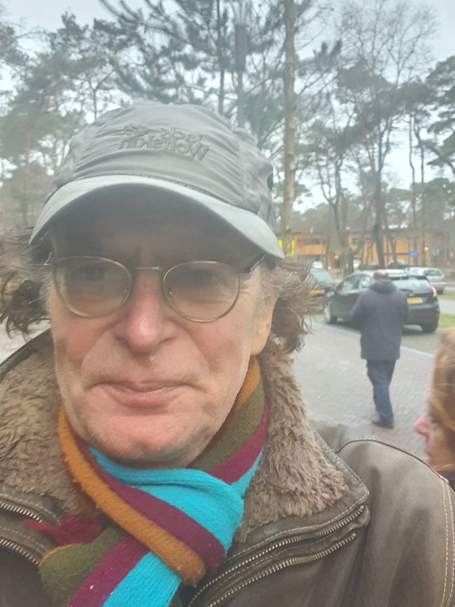 #Adieu #Zeist #Kerckebosch #HogeDennen #Austerlitz
Mijn opvolger is Sor Blessing <a href="/MeanderOmnium/">MeanderOmnium: Welzijn in Zeist</a> en is bereikbaar op e-mail: s.blessing@meanderomnium.nl en telefoonnummer 06 - 437 25 394 U allen een gezond, gelukkig en voorspoedig #Nieuwjaar!!!