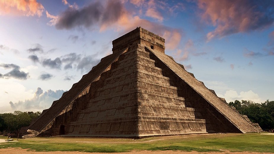 While the Mayas, drank CACAO DAILY to keep connection with the spiritual realm & the underworld...They believed that Cacao was a gift from Kukulkán, best known as Quetzalcoatl, one of the most important gods in mesoamérica (i mean it even has its own temple)