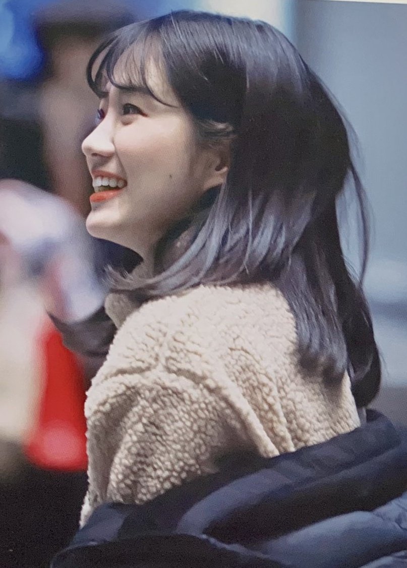 gonelikewinter's tweet photo. HER SMILEE https://t.co/6WEQRO1amz