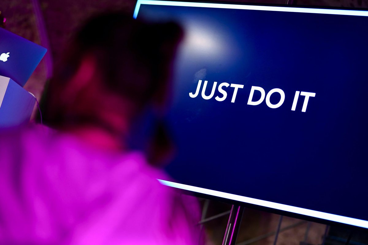 Het doek valt niet alleen over 2020, maar ook over de Failing Forward-campagne. Dat doen we niet met tranen, maar wél met trots. Op 4 jaar tijd zijn we er namelijk in geslaagd om op tal van manieren een taboe-onderwerp bespreekbaar te maken. Het ga je goed. 👋