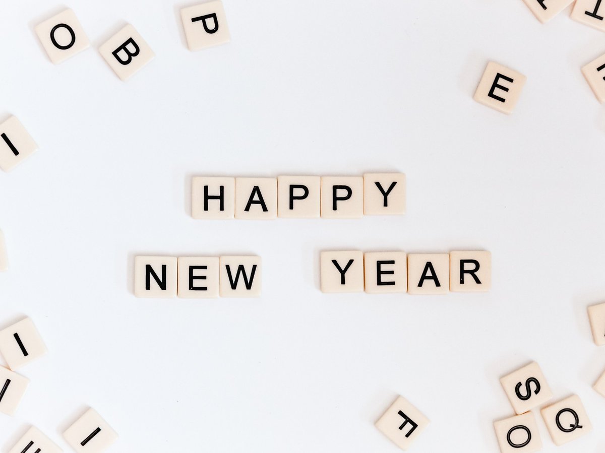 BentleyAndCo's tweet photo. We’d like to thank our loyal and new customers for their continued support in 2020. 

We wish everyone a much happier 2021. 

We look forward to seeing you again as soon as it’s safe. https://t.co/VCNetdYm8m