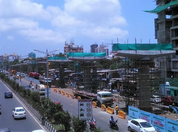 sujayindia_'s tweet photo. NCC Ltd. has been awarded two station facade contracts for a total of 8 stations on Mumbai Metro’s 16.5 km Line-7 / Red Line which will connect Andheri East – Dahisar East through 14 stations.
#SujayDistributors #FacilitatingGrowth https://t.co/bKTIC9Tosy