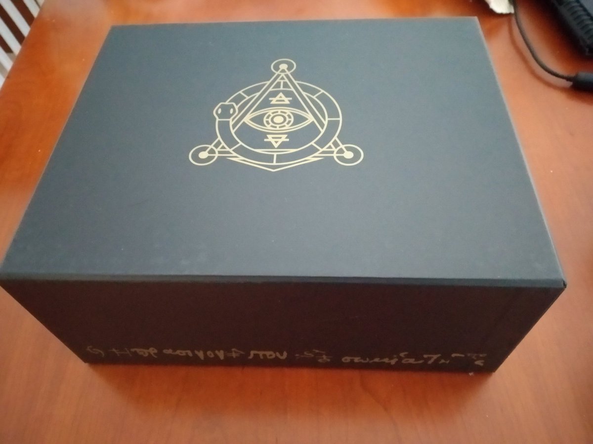 OriolTutusaus's tweet image. Un últim enigma per acabar l&apos;any #enigmabox #arcanum #kickstarter #ultimjocdelany #mola #misterio @applejux