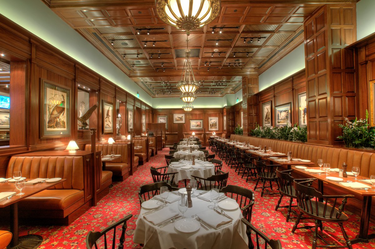 AlleghenyMllwrk's tweet photo. The Hamilton, in the heart of Washington DC, is a restaurant and entertainment venue- a gathering place for everyone.

#alleghenymillwork #architecturalwoodwork #metals #stone #glass #construction #contractor #custom #restaurant #WashingtonDC #classic #TeamAllegheny https://t.co/lab0h0Bneo