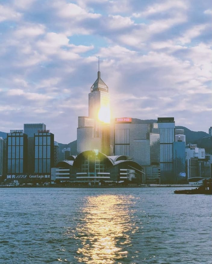 #LUXELoves  2️⃣0️⃣2️⃣0️⃣: the year we weren't able to travel as freely anymore, the year we rediscovered the treasures of our home cities, and the year we fell more in love with travel than ever before ✨ 

Here's to a New Year filled with joy, happiness, health and more adventure