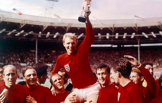 L'objectif est bien entendu de permettre aux meilleurs joueurs locaux de pouvoir jouer dans les meilleurs clubs anglais Et ainsi améliorer le niveau des équipes d'Angleterre pour qu'ainsi les Three Lions  remporte un titre international, dont le dernier date de 1966.