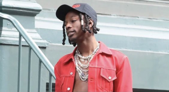 9. Trust Nobody -  @DJSCHEME_ ft  @joeyBADASS (9) this is a great feature as in my opinion it’s the best song on the album as it’s a great and seems like Joey means everything he says in this song also I’m glad that he’s the only rapper or artist on this song.