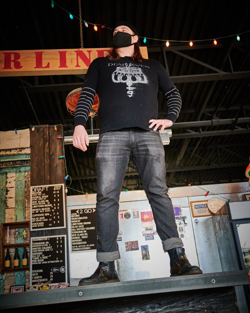 New Years Eve, the last day we'll be open for two weeks and Peter's last day here. He's here to serve up beers noon-6pm and make sure 2020 gets out the damn door!
#closedfortwoweeks #lastdayforbeerhere #stockup #throwout2020 #petermeansbusiness #saybye