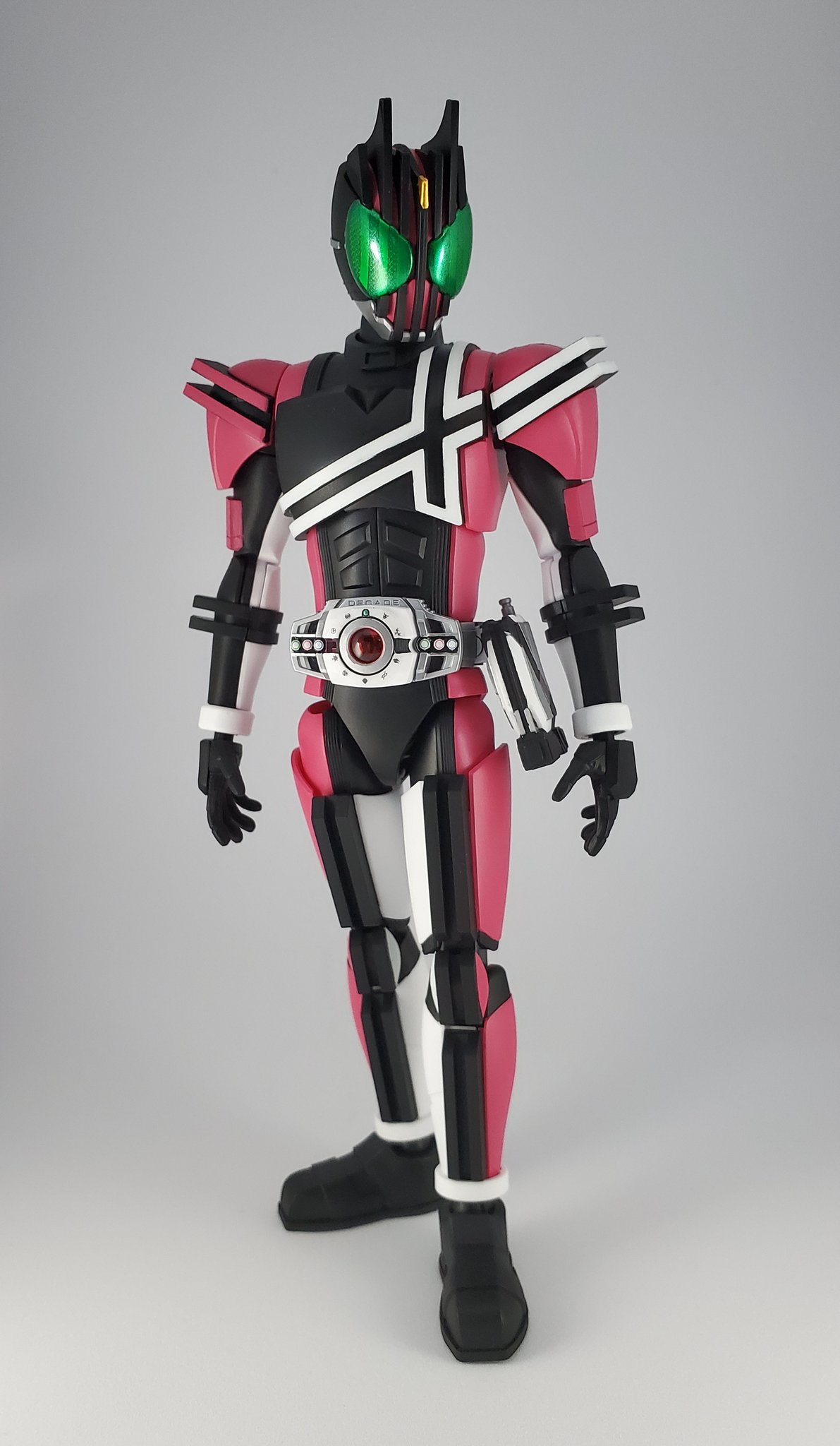 Figure-rise Standard 仮面ライダーディケイド｜バンダイ ホビー