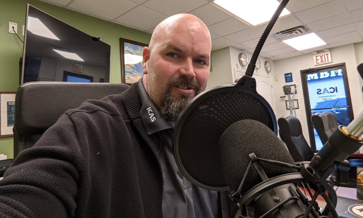 pomara_matt's tweet image. Just finished the latest edition of #EdTechMatters with my friend and partner @scott_fisher 
From @icasny Studios! 
#InGoodCompany