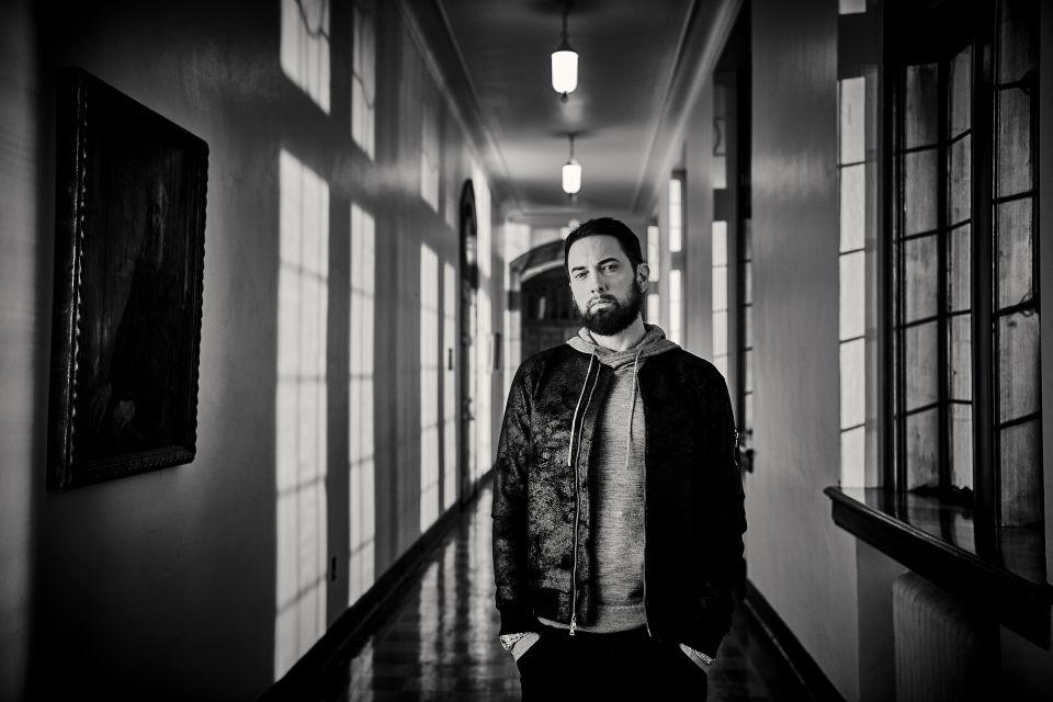 Even despite the transition into the streaming era, where most others fell off and became irrelevant, Eminem continues to top the charts with each new drop... even without promotion.