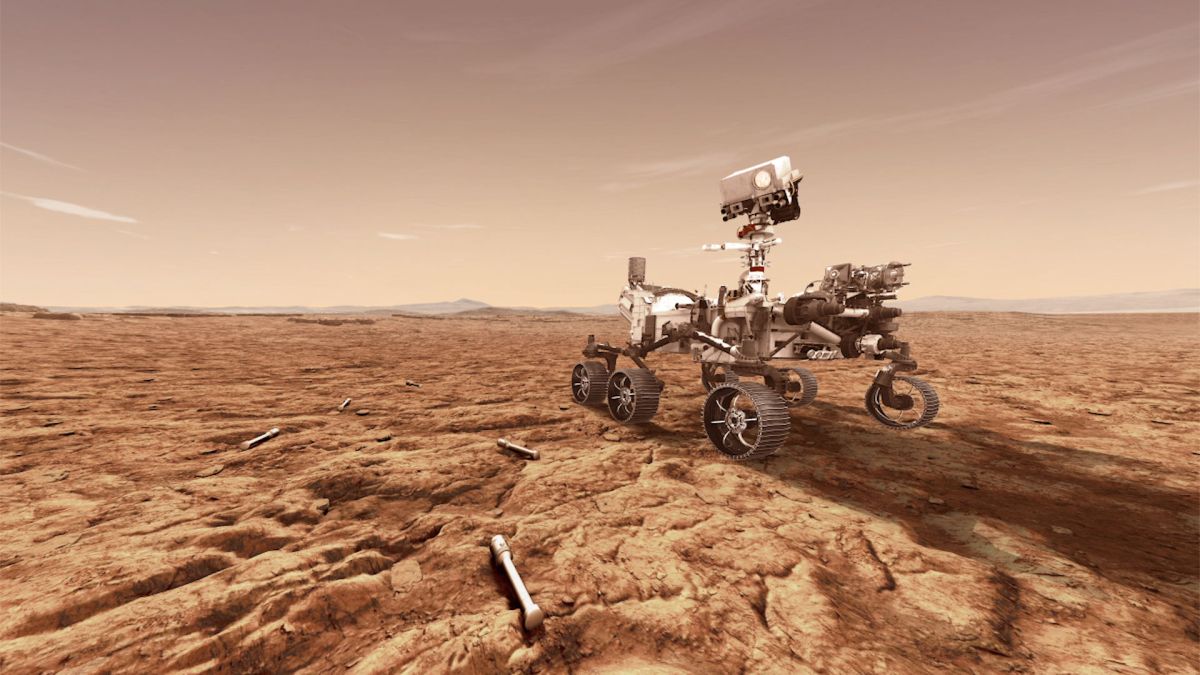 SPACE.com tweet media