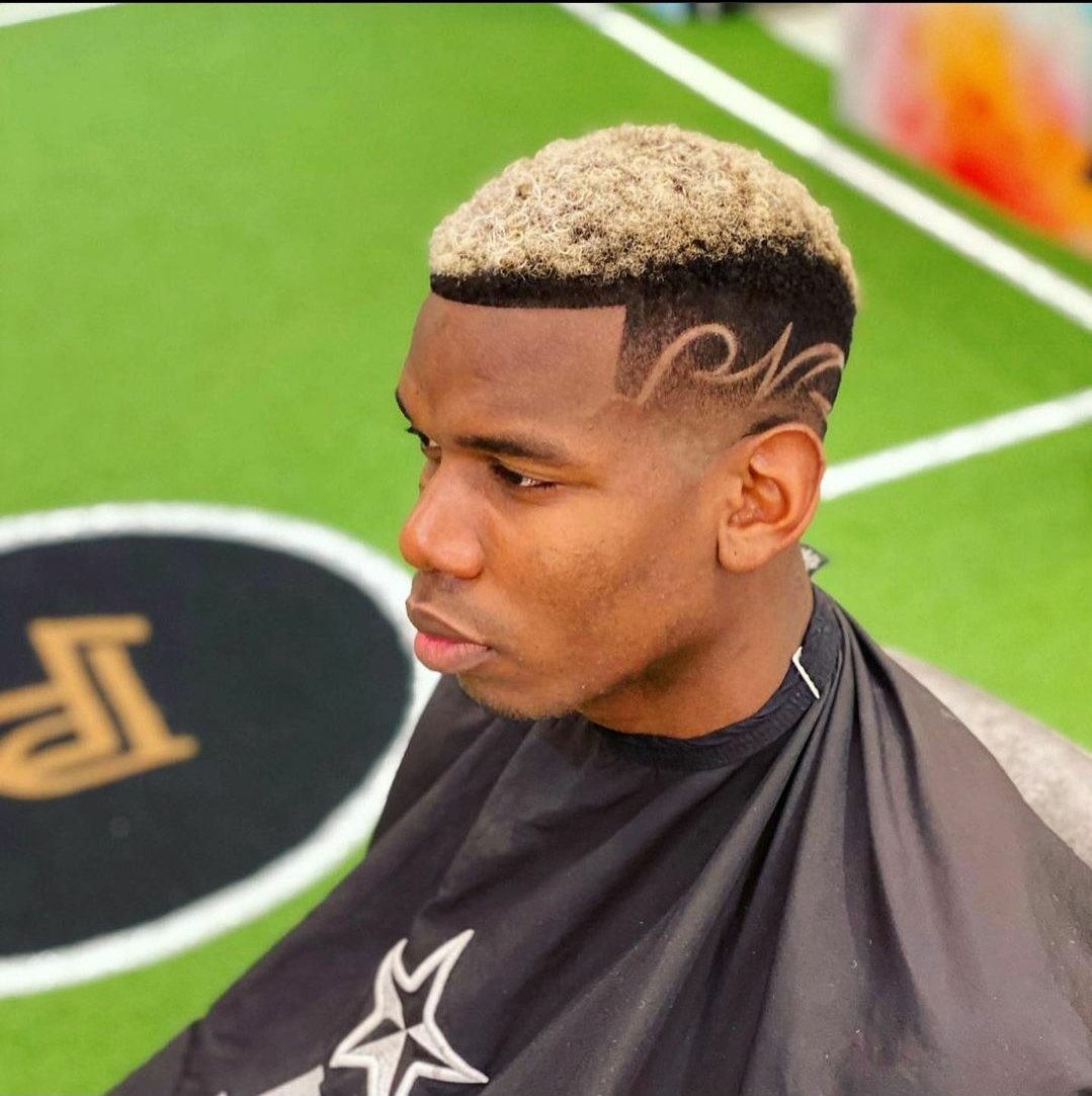 Former Manchester United star attacks Paul Pogba over his HAIRSTYLES   Daily Record