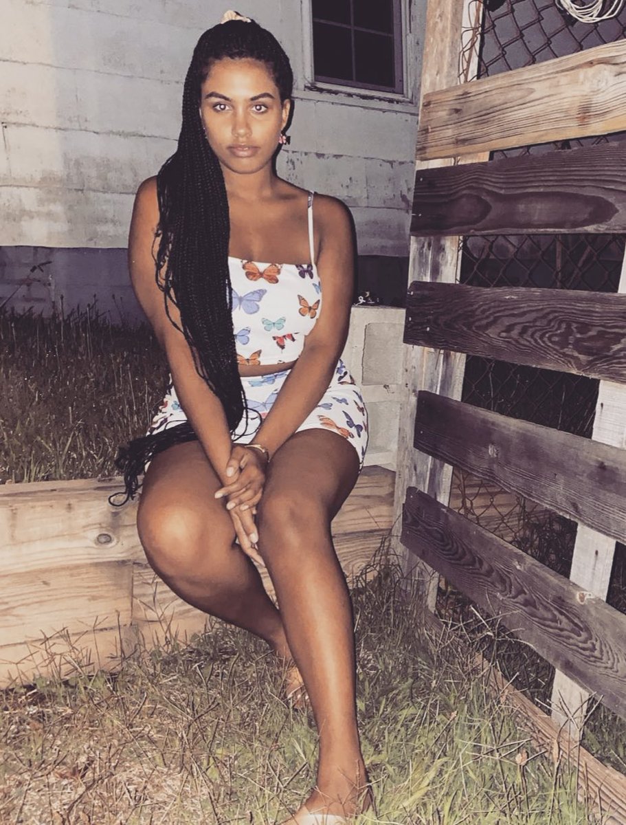 preudhommeart's tweet image. The owner.                    The brand.