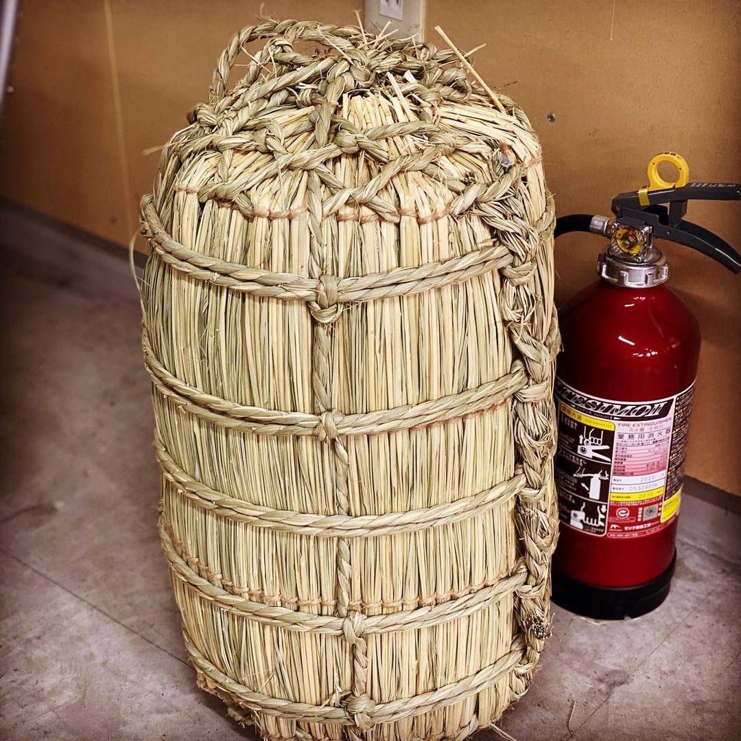 Back in the old days all rice grew with enough straw to make its own containers for storage and shipping. When you finished one of these you could simply feed it to your livestock, use it to make New Year's, rope, winter gear, compost or fuel. Plastic just becomes toxic garbage.