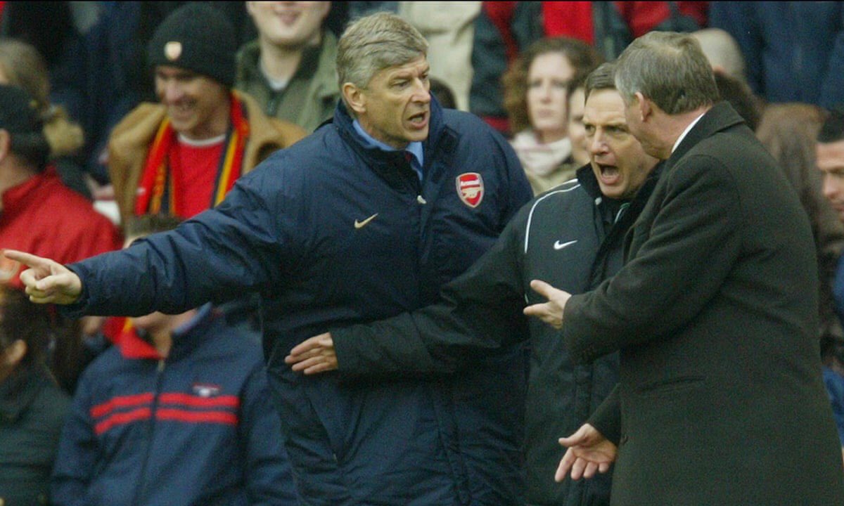 Un rival de longue date. Wenger vs Ferguson était l’une des plus grosses rivalités de l’histoire de la PL entre La 1/2 de FA Cup historique en 99; la bataille d’OT; les invincibles battus; la 1/2 de LDC en 2009; le 8-2 à Old Trafford, ... #MUFC