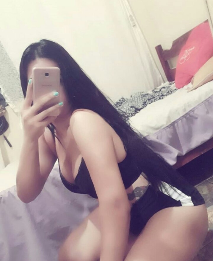 Laritaindepend1's tweet photo. Buenos días amores míos 
Ya se termina un año y sin probarme y sin sentir lo conchita bien apretadita vamos a terminar el año mejor juntos y teniendo un rico sexo 🤤💦🔥
#scort 
#DistritoFederal 
#EstadoDeMexico 
#sexoservicio 
#WhatsApp 5621066956 https://t.co/1FSEqFZjIP